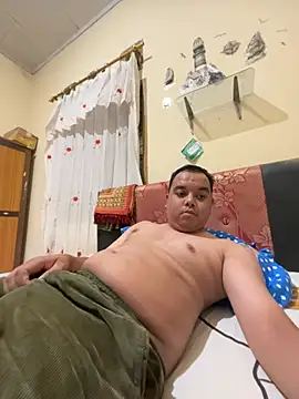 aril200117 online show from January 11, 6:44 pm