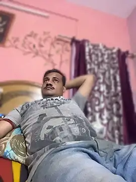 Saxymood1111 online show from April 17, 6:21 pm