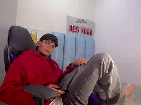 Lil babyyy  online show from December 14, 3:24 am