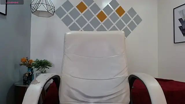 LucassSmith11 online show from March 12, 8:05 pm