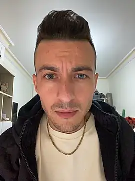 3turkish6model9 online show from March 3, 3:30 pm