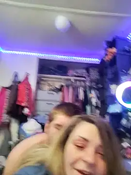 xKittenPawz online show from January 17, 9:23 am