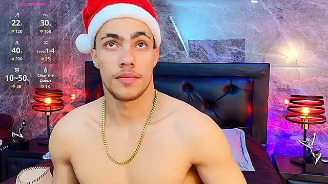 PatrickS25 online show from December 18, 5:14 am