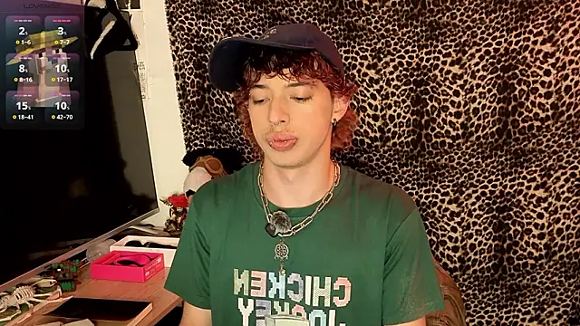 Otter Starr online show from March 20, 3:10 am