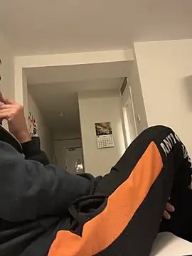 andresbale online show from April 13, 4:35 am