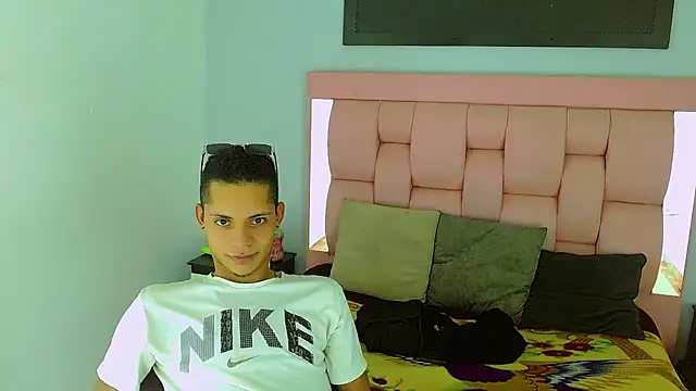 Axel Marcu online show from January 15, 4:38 am