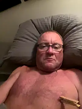 Toothpic1 online show from December 16, 9:05 am