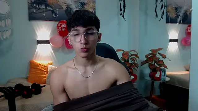 jeremy job online show from February 15, 11:40 am