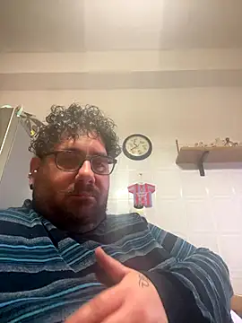 P0rco89 online show from January 6, 11:42 pm