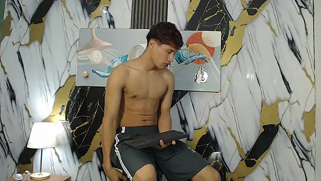 YOUNG GUYS1 online show from February 20, 1:35 am