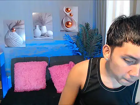 dylan hardfucker online show from February 20, 1:24 pm