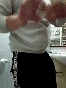 marcoboss online show from April 16, 9:04 pm