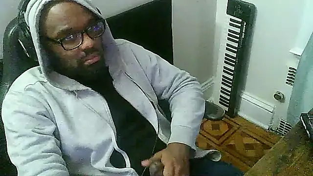 MrUnintentional online show from December 17, 3:03 am