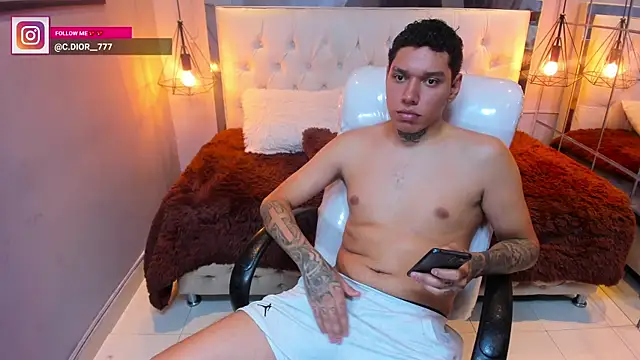 drake miller7 online show from January 12, 4:49 am