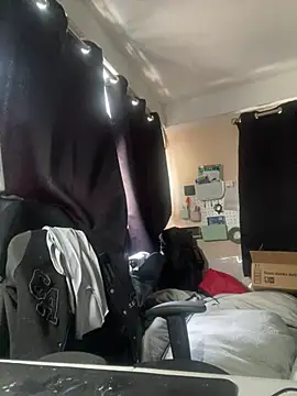 jhaycobXgarcia online show from February 6, 9:01 pm