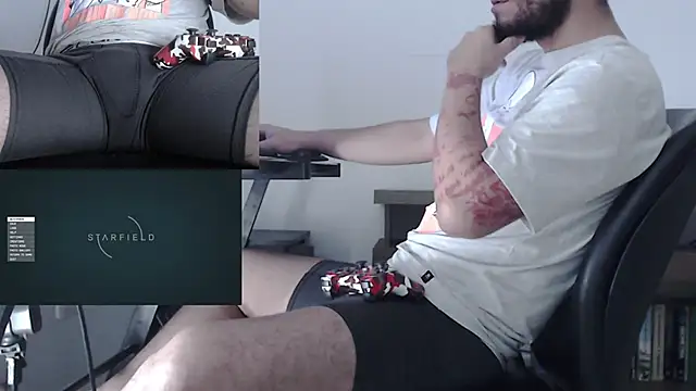 mateoconde00 online show from February 18, 7:17 am