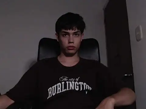 T-PHotxCouple online show from April 12, 3:42 am