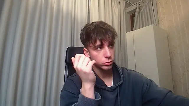 KellenWest online show from February 1, 5:17 am