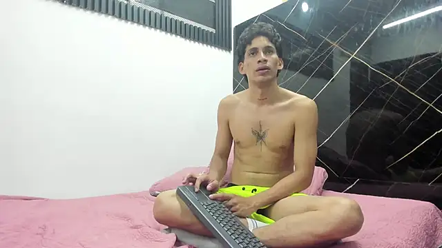 Emer santos online show from December 19, 7:44 pm