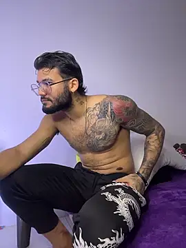 thedragonboyxxx online show from February 9, 5:01 am