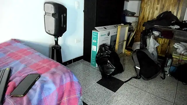 cirosky elchicopolla online show from March 30, 3:51 am