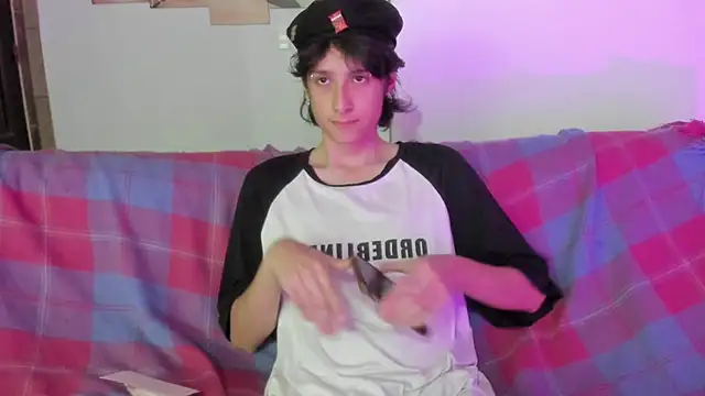 cirosky elchicopolla online show from February 26, 3:52 am