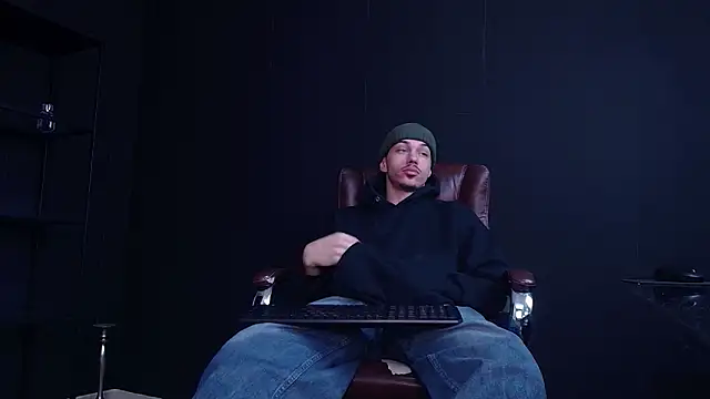 KaydenDrew online show from December 16, 9:38 am