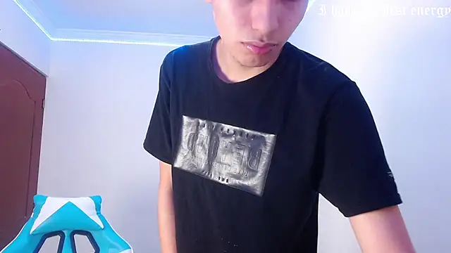 harry jonshon69 online show from January 18, 12:56 am