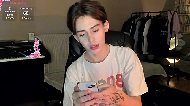 winsdor online show from January 8, 9:42 pm