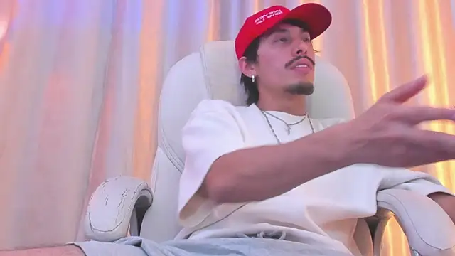 nicopapi  online show from January 8, 8:36 pm