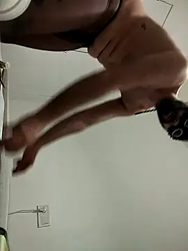 locuritasiempre online show from February 20, 8:32 pm