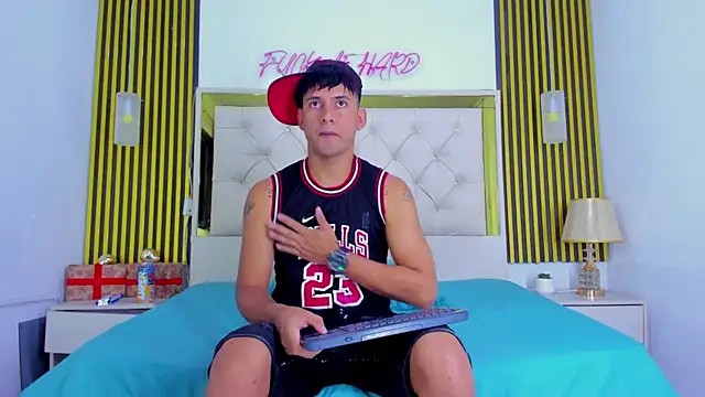 Sweet kevin1 online show from January 10, 6:29 am