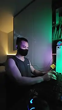 OnlyHand9x online show from March 25, 5:50 pm