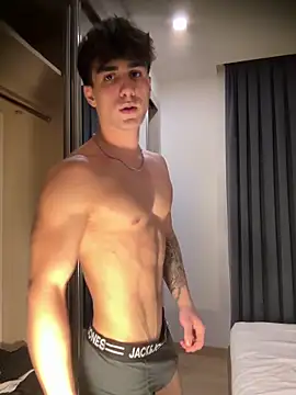 nomorelies online show from February 7, 8:36 pm