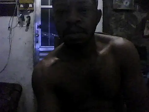 Negaomalinha1 online show from April 14, 9:20 am