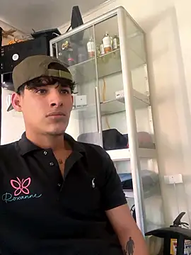 MaxStar26 online show from January 17, 7:38 pm