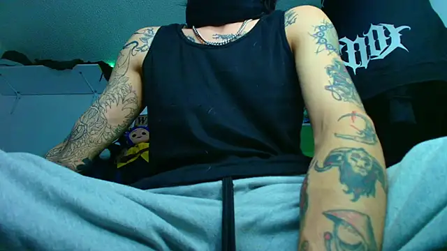 Anhony Muscle online show from June 17, 2:24 am