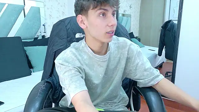 Liam Noxx online show from January 14, 7:06 pm