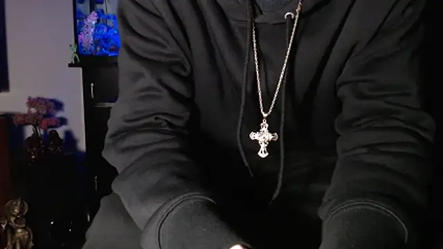 EspanolVato online show from January 15, 11:47 am