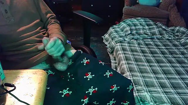 BotanicEntry1 online show from February 13, 2:51 am