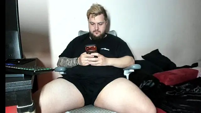 ashtondel online show from April 5, 1:57 am