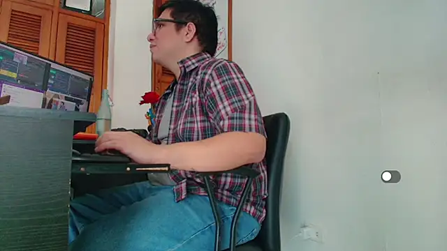 chubby16cm online show from January 31, 8:18 pm