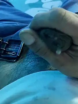 AlejandreBy online show from April 16, 3:50 am