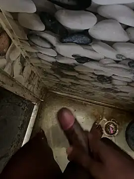 hungry-boys online show from February 20, 6:26 am