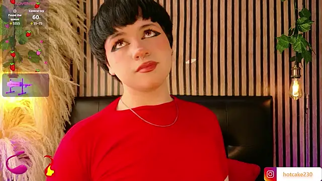 Hiddenhotcake online show from March 4, 7:21 pm