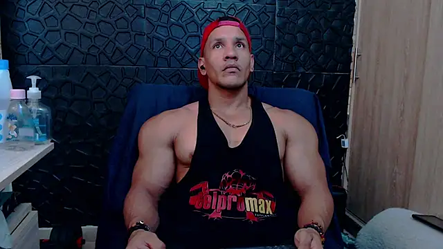 viktor herrera online show from February 9, 6:12 pm