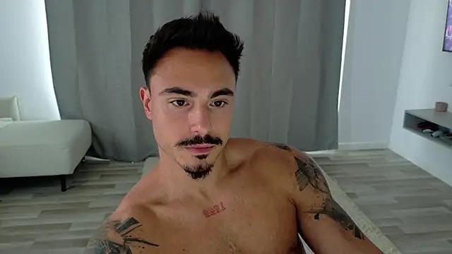 Master Lukas online show from June 2, 4:19 pm