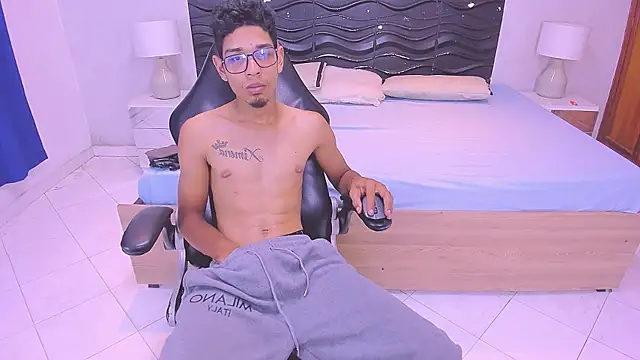 Jeik Lorens online show from January 13, 8:24 pm