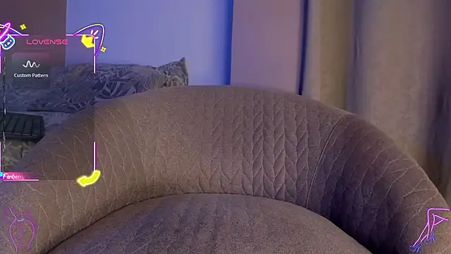 angel mozz online show from February 26, 5:47 pm