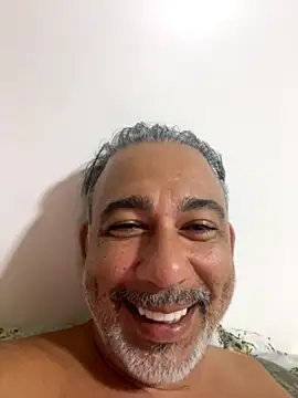 fabbronxer online show from January 7, 3:33 am